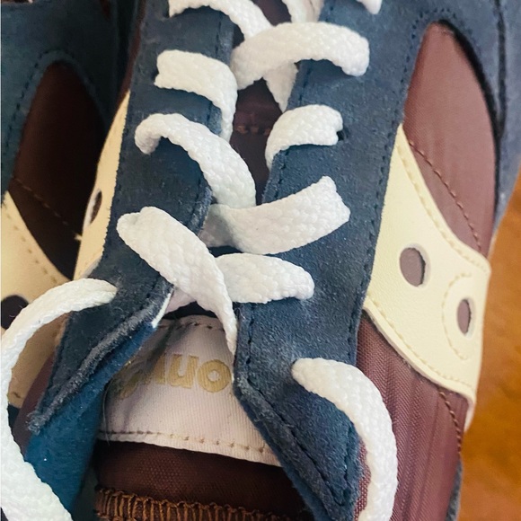 Saucony shoes - Picture 4 of 8